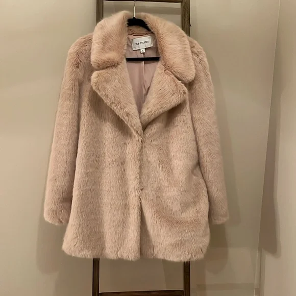 KB studio, blush faux for car coat - Picture 1 of 4